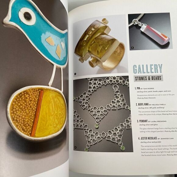 Hot Connections Jewelry: The Complete Sourcebook of Soldering Techniques - Picture 3 of 8